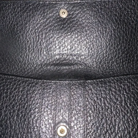 Gucci good used condition black wallet. Price drop FINAL - Picture 8 of 12